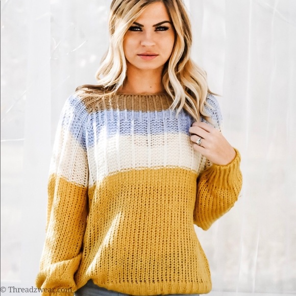 Sweaters - New! Cable knit color block sweater